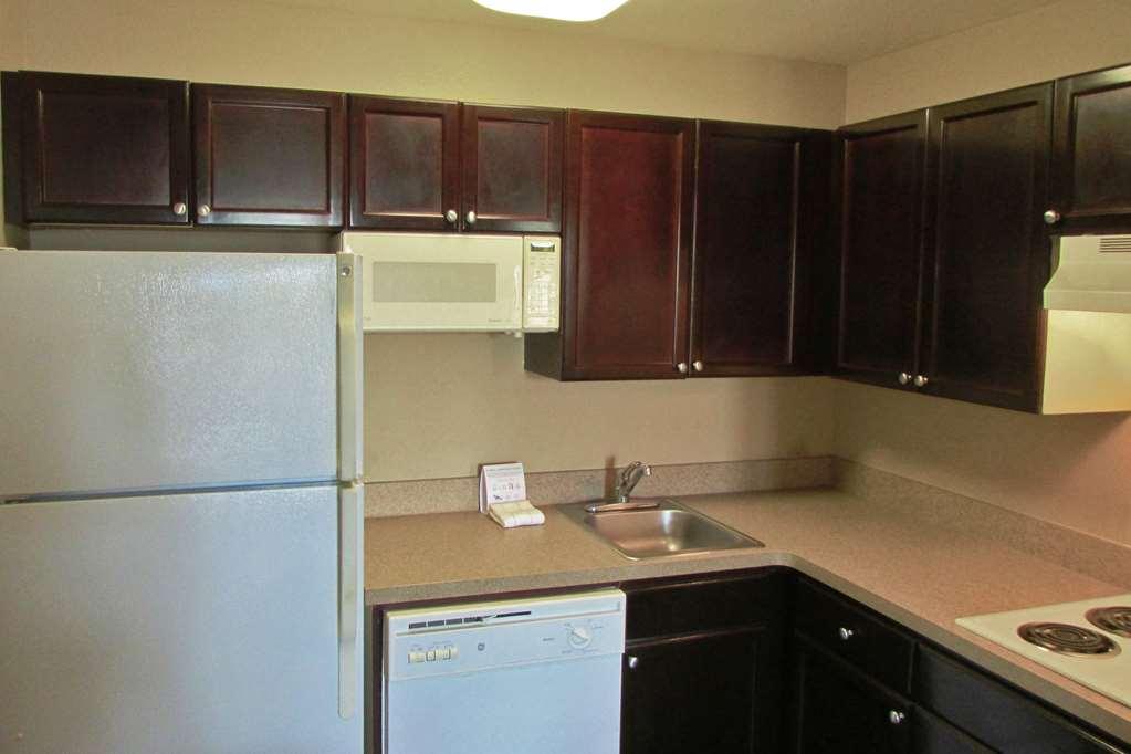 Extended Stay America Suites - Dallas - Las Colinas - Green Park Dr Irving Ruang foto