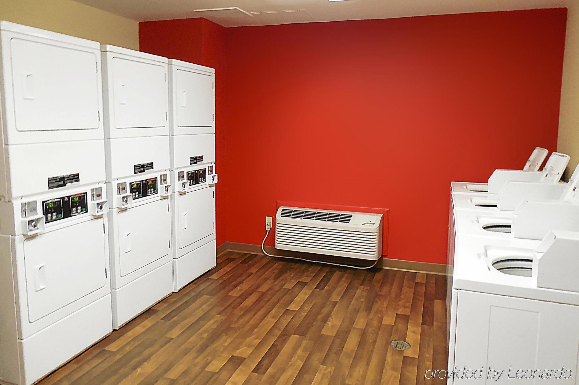 Extended Stay America Suites - Dallas - Las Colinas - Green Park Dr Irving Bagian luar foto